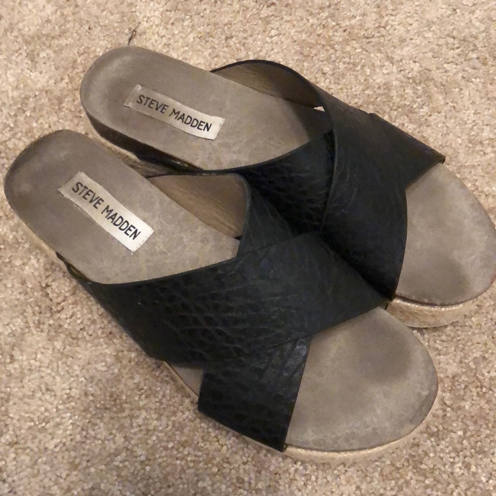 Steve Madden flatform sandal